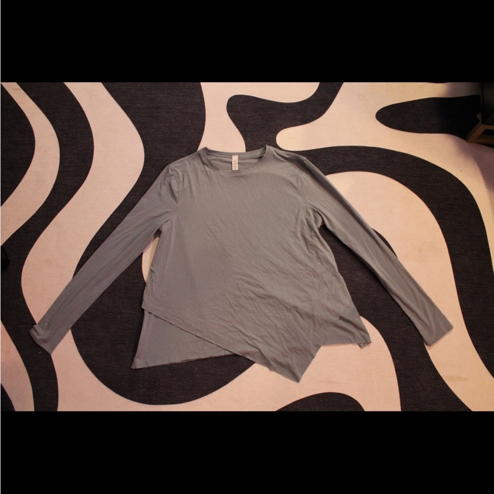 Asymmetrical Long Sleeve Tee - Gray